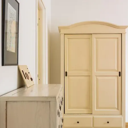 Appartamento Bright And Comfortable Flat In Central Milano